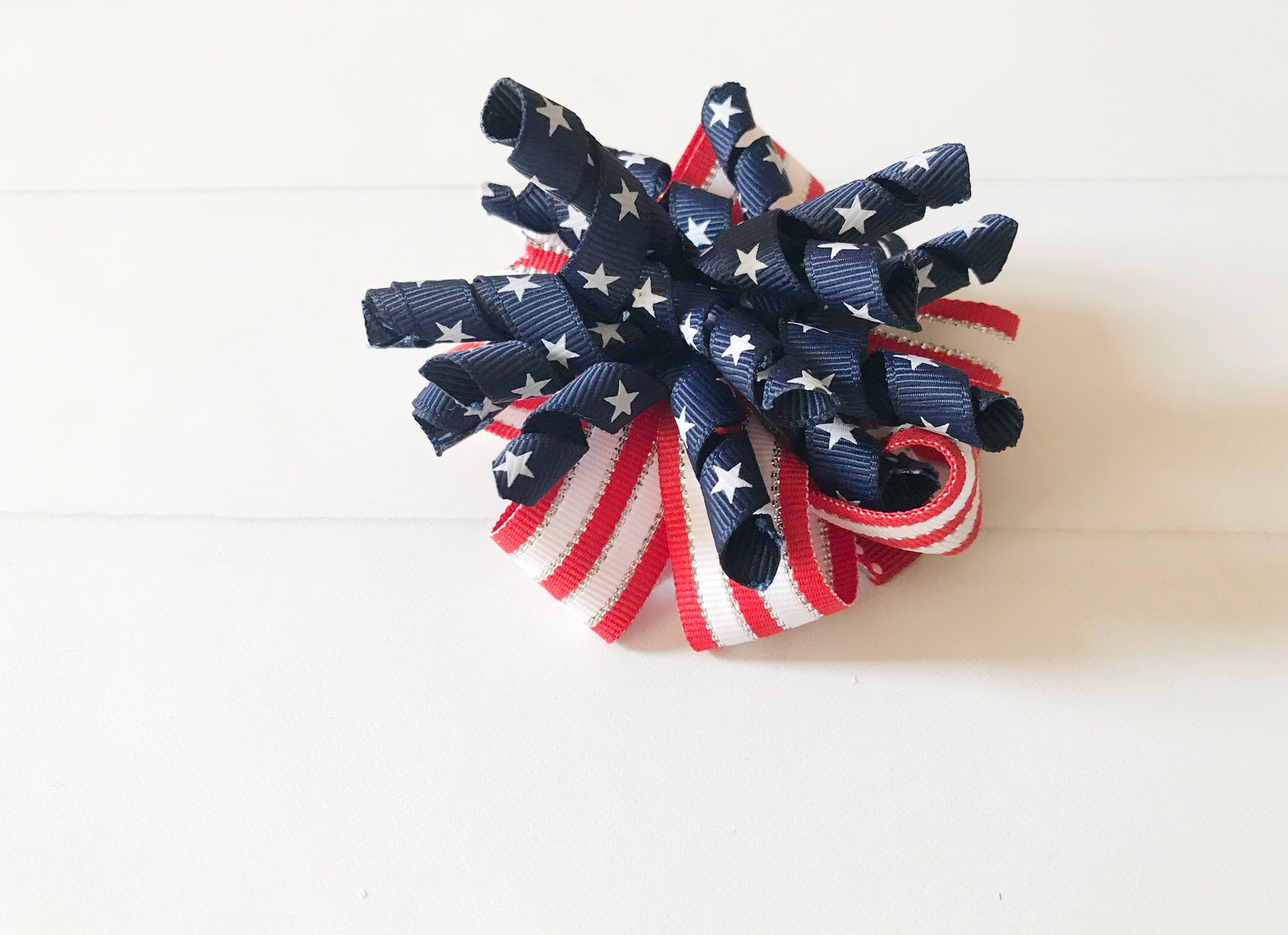 Patriotic Korker Hair Bow