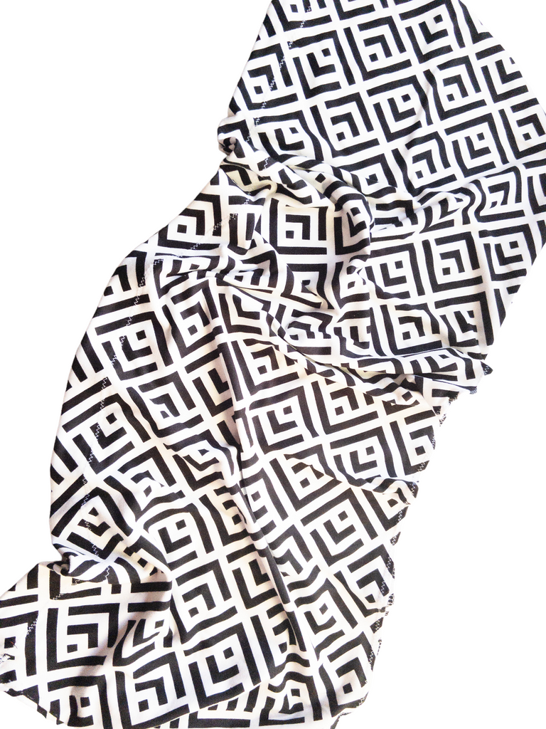 White and Black Geometric Print Knit Headwrap